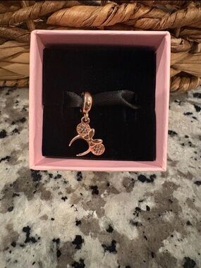 Pandora Rose Gold Minnie Ear Charm